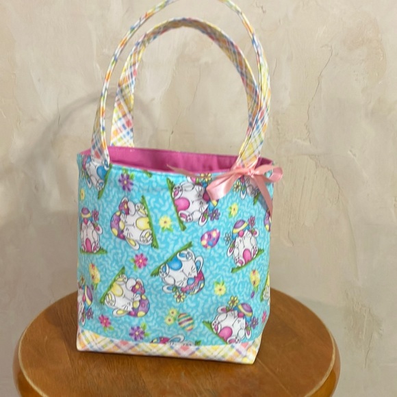 Hand Crafted Accessories New Easter Basket Childs Size Tote Kids